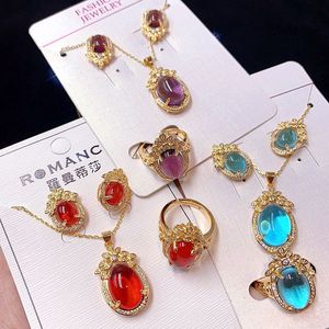 Juego de Joyería de Lujo de Tres Piezas: Collar, Pendientes y Anillo de Cobre con Circonitas y Cristales de Alta Gama - Product Image 1