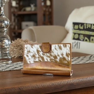 Portefeuille fin de luxe personnalisé Boshiho, en cuir de vachette et fourrure, avec fermeture éclair, fenêtre RFID pour carte d'identité et emplacement pour cartes de crédit - Product Image 2