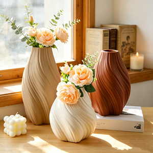 <span class=keywords><strong>Vaso</strong></span> per Fiori da Tavolo in Ceramica Girevole Stile Nordico Moderno ARM LVG, Contenitore Floreale 3D Fatto a Mano, <span class=keywords><strong>Vaso</strong></span> di Design per Matrimoni - Product Image 6