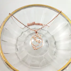 <span class=keywords><strong>Collana</strong></span> con ciondolo dipinto per bambini carini <span class=keywords><strong>collana</strong></span> con <span class=keywords><strong>disegno</strong></span> personalizzato in acciaio inossidabile placcato oro personalizzato per bambini - Product Image 6