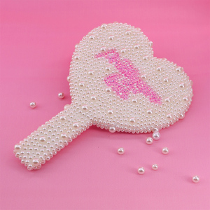 Espejo de Inspección de Pestañas y Maquillaje con Forma de Estrella Hello Kitty, Personalizado con Perlas Brillantes, Estilo de Bolsillo, con Asa - Product Image 3