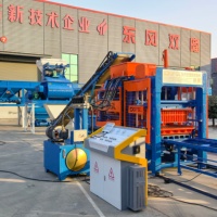 Machine de fabrication de blocs de béton QT6-15 entièrement automatique et hydraulique pour la production de briques creuses et de pavés autobloquants en ciment