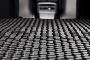 Rollo de alfombrilla de suelo de coche de PVC ignífugo antideslizante al por mayor de fábrica <span class=keywords><strong>2020</strong></span> diseño de panal 3D Universal para Wrangler JK Defender completo - Product Image 5