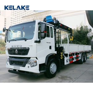 Camion-grue hydraulique HOWO 6x4 personnalisé de 60 tonnes pour chantier de construction 360 °   Grue à flèche télescopique rotative de 22 m de longueur - Product Image 5