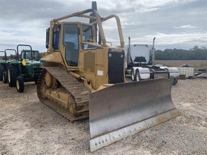 Bulldozer Usado Certificado Internacionalmente, Fabricado en Japón, Modelo D5K, con Alto Momento de Carga a Bajo Precio, Bulldozer Hidráulico en Oferta - Product Image 6