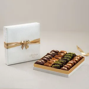 Caja de Regalo de Chocolate Personalizada de Lujo, Caja de Cartón Rígido Vacía con Ventana Transparente y Cierre Magnético para Navidad o Bodas - Product Image 5