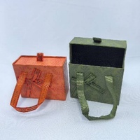 Boîte cadeau en papier portable avec poignée robuste et logo personnalisé, avec couleurs personnalisées pour bijoux, emballage cadeau de luxe, boîte de présentation