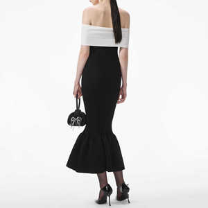 Bettergirl 2024 autunno nuovo temperamento a forma Slim con <span class=keywords><strong>spalle</strong></span> <span class=keywords><strong>scoperte</strong></span> <span class=keywords><strong>in</strong></span> <span class=keywords><strong>maglia</strong></span> <span class=keywords><strong>abito</strong></span> lungo nero - Product Image 4