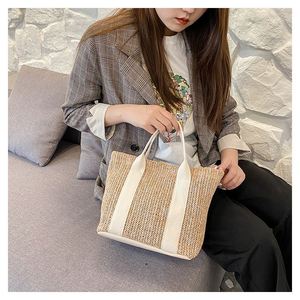 Bolso de Paja Tejido de Moda al por Mayor, Bolso de Mano de Ratán para Chicas, Bolso de Playa para Vacaciones de Verano para Mujeres - Product Image 3