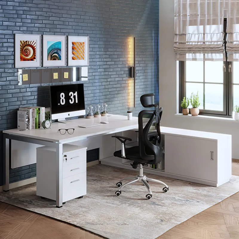 Design Custom Retro Classic Office Furniture CEO Wooden Executive Desk Manager Desk With Drawer Industrial Boss Office Desk