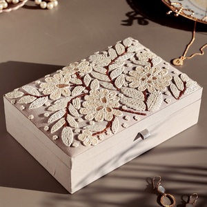 Tùy Chỉnh Bằng Gỗ Thêu Đồ Trang Sức Vòng Lưu Trữ Hộp Tổ Chức Khay Ưa Thích Nhiều Màu Đính Cườm Đồ Trang Sức Bao Bì Hộp Với Logo - Product Image 3