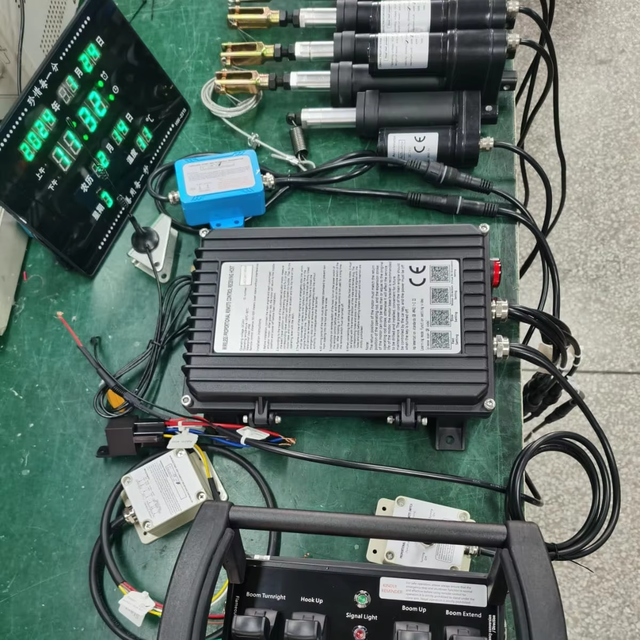 Crane Wireless 6 Functions Radio Proportional Crane Remote 24V Waterproof 433MHz Learning Code Metal Control Hydraulic Controls