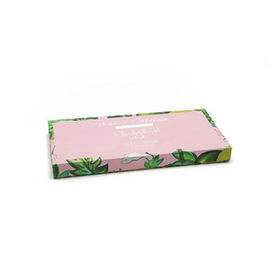 Scatola Regalo Magnetica <span class=keywords><strong>di</strong></span> Lusso Personalizzabile con Logo, Riciclabile, Stile Libro, per Vestiti, Calze, Mascherine per Occhi - Product Image 2