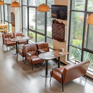 Muebles Antiguos para Bistro, Cafetería o Restaurante, Banqueta Tapizada con Asiento de Cuero - Product Image 2
