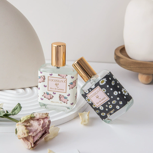 LovSens Mini <span class=keywords><strong>Perfume</strong></span> <span class=keywords><strong>de</strong></span> Osmanthus Ligero <span class=keywords><strong>de</strong></span> 30 ml, Aroma Floral Fresco y Limpio, Larga Duración, <span class=keywords><strong>Perfume</strong></span> en Spray para Citas Diarias, Estudiantes y Chicas - Product Image 3