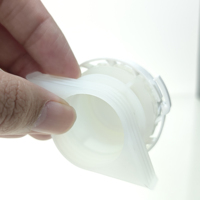 Bouchon à vis en PE blanc de 33 mm avec fermeture antivol pour sacs de boissons autoportants