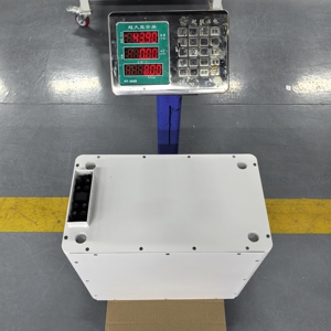 Batteria LiFePO4 Semi-Solid State Impilabile di Nuova Generazione 51.2V 100Ah |   Sistema di Accumulo Energia Solare Premium Plug-and-Play con 3000 Cicli - Product Image 1