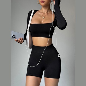 Ensemble <span class=keywords><strong>de</strong></span> <span class=keywords><strong>sport</strong></span> deux pièces pour femmes avec logo personnalisé, hauts courts à manches longues pour le <span class=keywords><strong>sport</strong></span>, shorts <span class=keywords><strong>de</strong></span> yoga à effet push-up, taille haute, pour la <span class=keywords><strong>salle</strong></span> <span class=keywords><strong>de</strong></span> <span class=keywords><strong>sport</strong></span> et l'entraînement - Product Image 4