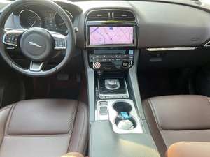 Voitures d'occasion <span class=keywords><strong>Jaguar</strong></span> <span class=keywords><strong>F</strong></span>-<span class=keywords><strong>PACE</strong></span> 2016 2.0T 2WD R-Sport Edition - Product Image 4