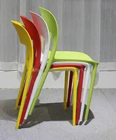 Ensemble table et chaises de salle à manger modernes et contemporaines en plastique PP, finition marbrée, pour hôpital, école, maison, mobilier confortable pour la salle à manger