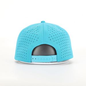 Casquette Snapback Sport Unisexe Personnalisée BSCI de Haute Qualité à 7 Panneaux, Visière Plate, avec Logo en Patch PVC Caoutchouc, Imperméable et Image Perforée Découpée au Laser - Product Image 6