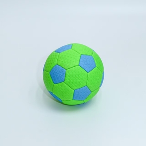 Balón <span class=keywords><strong>de</strong></span> Fútbol Infantil <span class=keywords><strong>de</strong></span> Cuero PU Resistente, Tamaño 2, Uso Interior/Exterior, Diseño Clásico <span class=keywords><strong>de</strong></span> Paneles, Cosido a Máquina, Profesional - Product Image 5