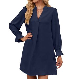 2023 Chine <span class=keywords><strong>pas</strong></span> <span class=keywords><strong>cher</strong></span> en gros Stock vente femmes mode robes manches longues pull col en V printemps automne <span class=keywords><strong>grande</strong></span> <span class=keywords><strong>taille</strong></span> jupes - Product Image 2