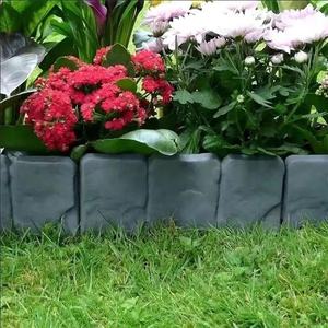 รั้วพลาสติกสำหรับจัดสวน 10 ชิ้น รูปทรงหินกรวด สำหรับตกแต่งขอบสวน พร้อมเสาพลาสติก - Product Image 5