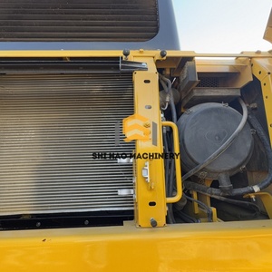 Casi Nueva, de Alta Calidad, Suministro Directo de Fábrica de una Excavadora de Cadenas Usada Komatsu PC400-8 de 40 Toneladas para Minería y Excavación - Product Image 4