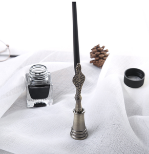 Barilotto di penna per intaglio <span class=keywords><strong>in</strong></span> <span class=keywords><strong>metallo</strong></span> retrò con portapenne per calligrafia <span class=keywords><strong>in</strong></span> legno per calligrafia Word Art disegno a penna e inchiostro verde <span class=keywords><strong>Vintage</strong></span> - Product Image 2