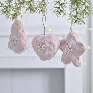 Nuevo Adorno Navideño Colgante de Peluche Rosa con Forma de Ángel, Corazón y Estrella para Árbol de Navidad - Product Image 1