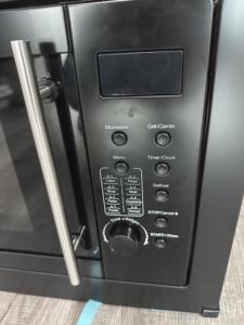 فرن ميكروويف أوتوماتيكي بشاشة رقمية كهربائية من الفولاذ المقاوم للصدأ 20-30 لتر من Vestar للمنزل - Product Image 4