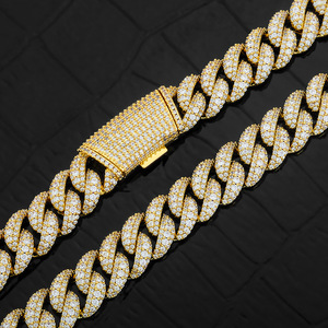 สร้อยคอแบบคิวบันฮิปฮอปสั่งทำพิเศษสำหรับทุกเพศ ประดับเพชรโมอิสซาไนต์ ชุบทอง 18K เงินแท้ 925 ดีไซน์แบบไมอามี่ลิงค์ ตัวเรือนแบบเบเซลเซ็ตติ้ง - Product Image 3