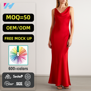 Abito Lungo Elegante da Donna in Raso Nero e Rosso di Alta Qualità Personalizzato - Product Image 1