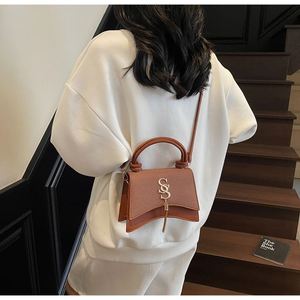 Hot Selling Women's Vintage Small <b>Square</b> Crossbody Shoulder Bag Fashionablewith Personalization Versatility - Product Image 4