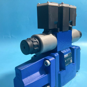 Vannes de commande directionnelles hydrauliques proportionnelles pilotées par commande hydraulique R900954641 4WRZE10W6-85-7X/6EG24N9ETK31/F1V - Product Image 3