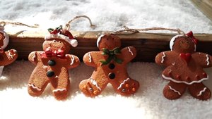 Décorations de Noël Résine Gingerbread Man Petit Pendentif Pendentif Peint à la Main Approvisionnement transfrontalier - Product Image 3