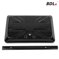 Boîte à outils latérale à fixer par boulons, compatible avec Land Rover New Defender L663 90 110 130 2020+, noir brillant avec graphique drapeau