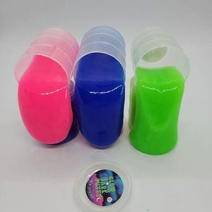 Cubo de aceite pequeño transparente caliente que brilla en la oscuridad Masilla Slime Persiguiendo y engañando a la luz nocturna Agua Nariz Pegamento Juguetes - Product Image 2