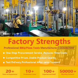 Bán Buôn <span class=keywords><strong>BBQ</strong></span> Nướng Phụ Kiện Tái Sử Dụng Phẳng Thép Không Gỉ Thịt Nướng Xiên Với Tay Cầm Bằng Gỗ Xoay Kebab <span class=keywords><strong>BBQ</strong></span> Xiên - Product Image 5