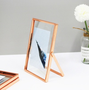 Khung Ảnh Thủy Tinh Stereo Kim Loại Phong Cách Bắc Âu Khung Trang Trí Bàn Kim Loại Sáng Tạo <span class=keywords><strong>6</strong></span> Khung Ảnh 7 Inch - Product Image 5