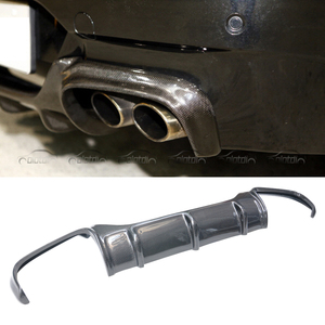 Lame de pare-choc arrière en Fiber de carbone, protection du Spoiler arrière en forme de V pour BMW E63 E64 M6 - Product Image 3