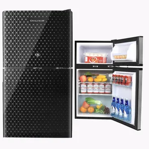 Réfrigérateur d'hôtel en gros de 78L Réfrigérateur à porte double comptoir pour la maison Réfrigérateur à congélateur supérieur Réfrigérateur compact