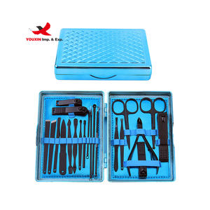 Kit de manucure professionnel en acier inoxydable à prix de gros pour l'approvisionnement mixte – Outils de soin des ongles - Product Image 1