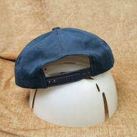 Gorra de Béisbol Plana con Visera Plana, Hecha de Algodón Puro, Bordado Personalizado con Cadena, Cierre Ajustable de Plástico