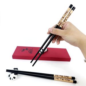 Nuevas Palillos de Madera Chinas Grabadas con Diseño de Panda 2026, Set de Regalo Personalizado, Palillos de Madera para Sushi - Product Image 4