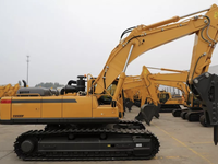 Excavatrice hydraulique polyvalente E6500F pour entrepreneurs, opérations minières, travaux de carrière, travaux routiers, défrichement et travaux de terrassement lourds