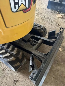 Prêt à expédier utilisé pour CAT 302 Mini pelle pelleteuse à faibles heures de travail de bonne qualité avec moteur central et prix des composants du moteur - Product Image 6