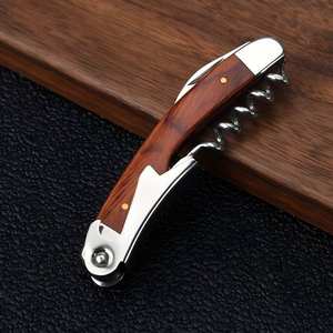 Tire-bouchon de Sommelier 3-en-1 Élégant en Acier Inoxydable et Manche en Bois avec Design Ergonomique et Retrait du Bouchon Fluide - Product Image 2