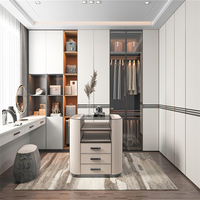 Armoire de Luxe Personnalisée Autoportante avec Étagères Ouvertes, Rangement Dissimulé en MDF, Gain de Place, OEM ODM, Mobilier Moderne Personnalisé pour Toute la Maison